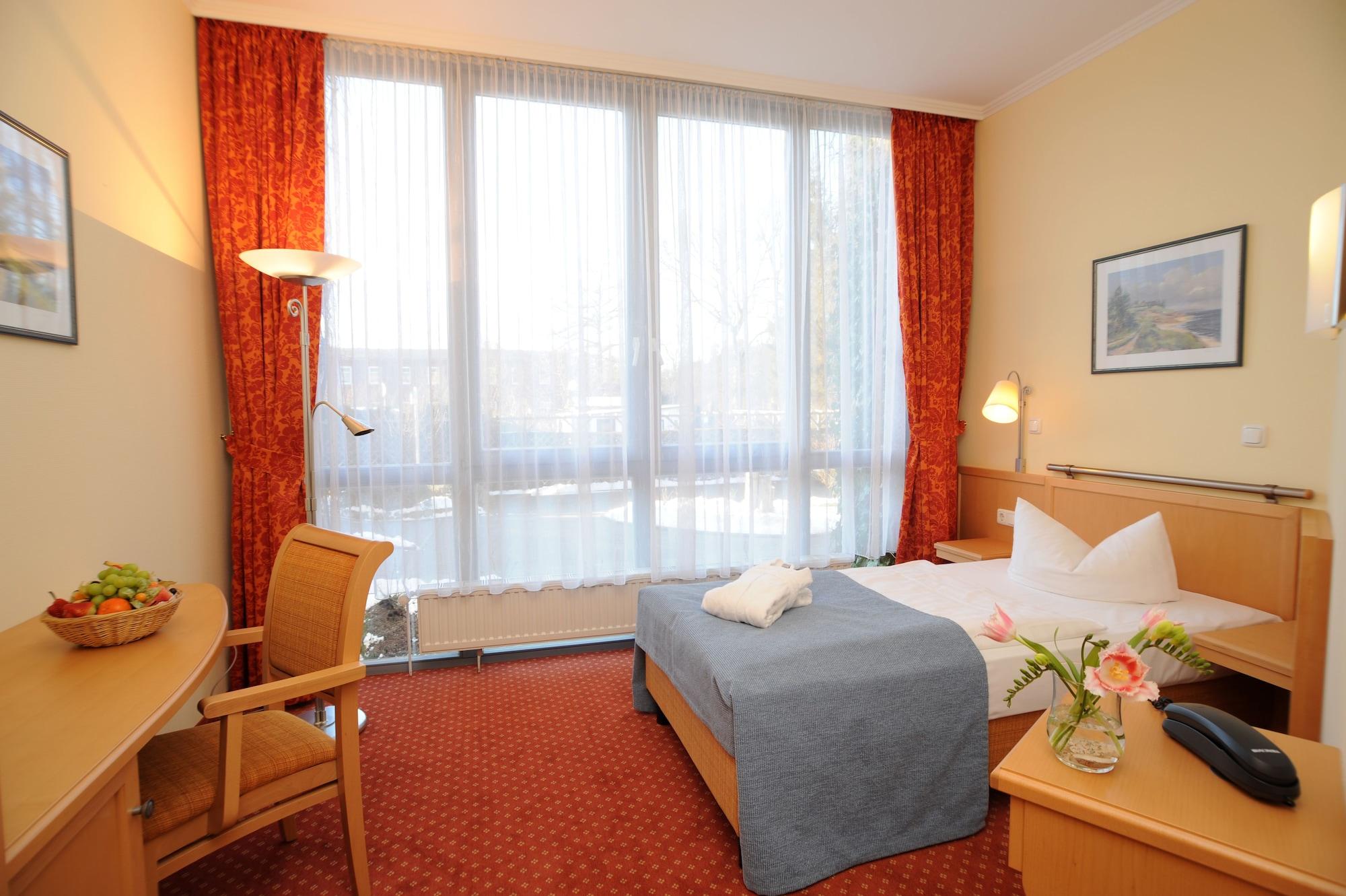 Hotel Godewind Росток Екстериор снимка