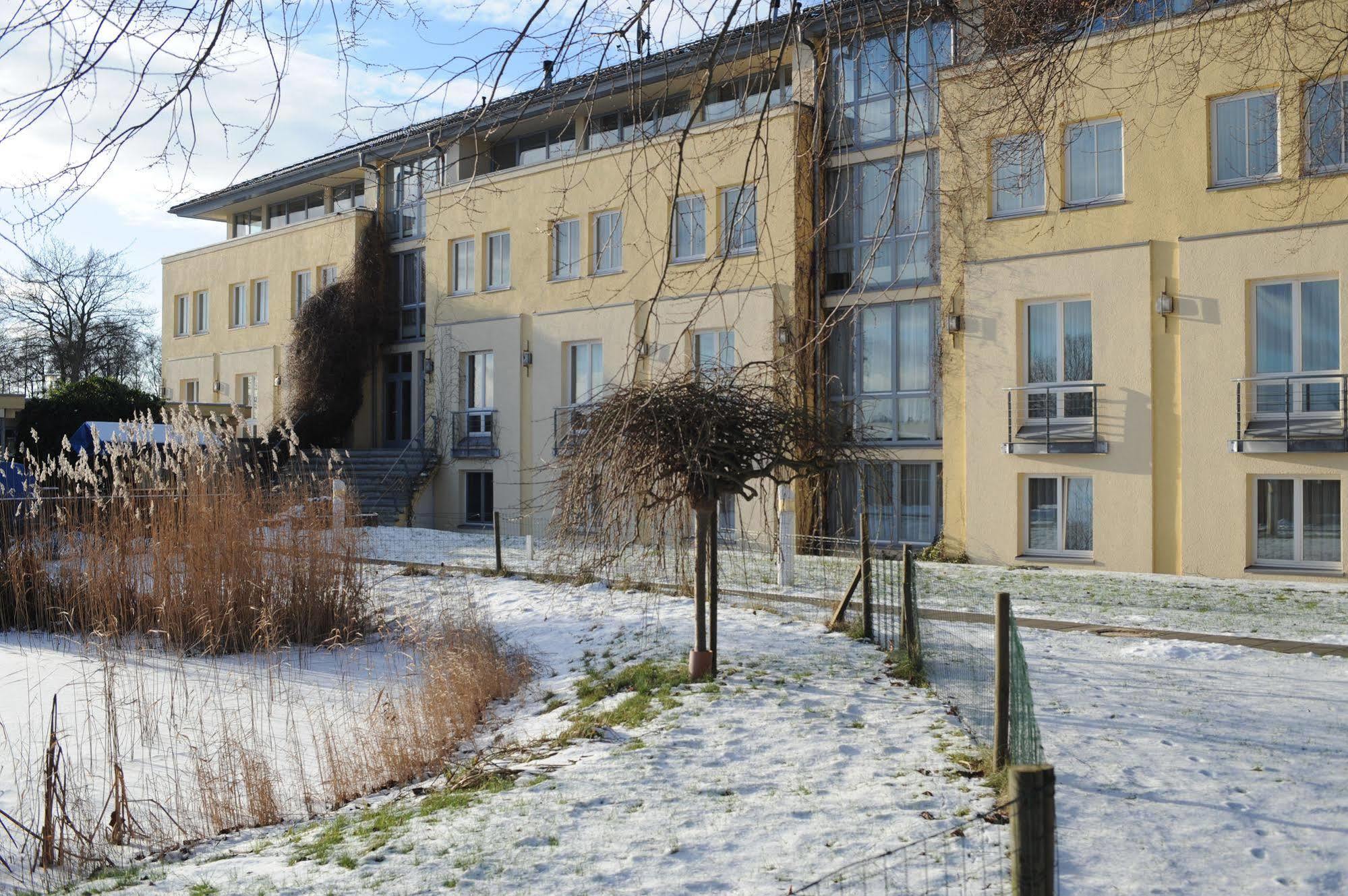 Hotel Godewind Росток Екстериор снимка